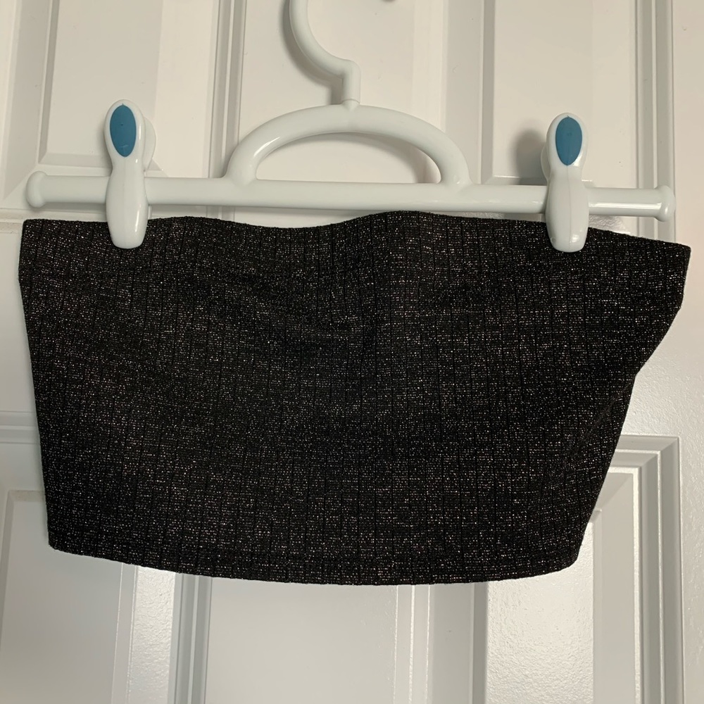 🖤✨ Black sparkle ribbed tube top
